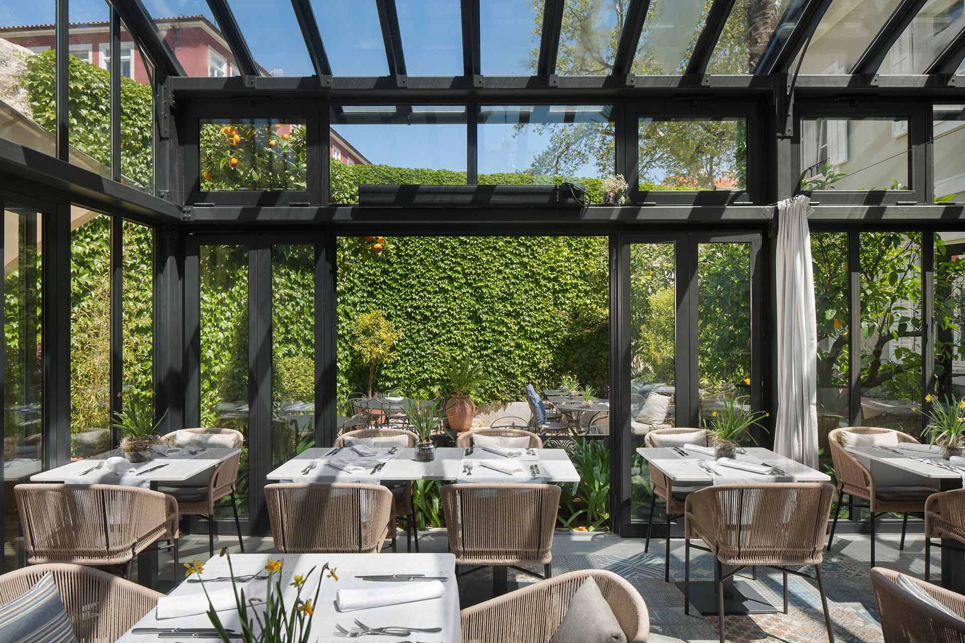 Book our Extended Stay Rate offer at Almayer Art & Heritage Hotel. Explore our hidden oasis with a secret garden. Enjoy culinary delights at Corte Restaurant!